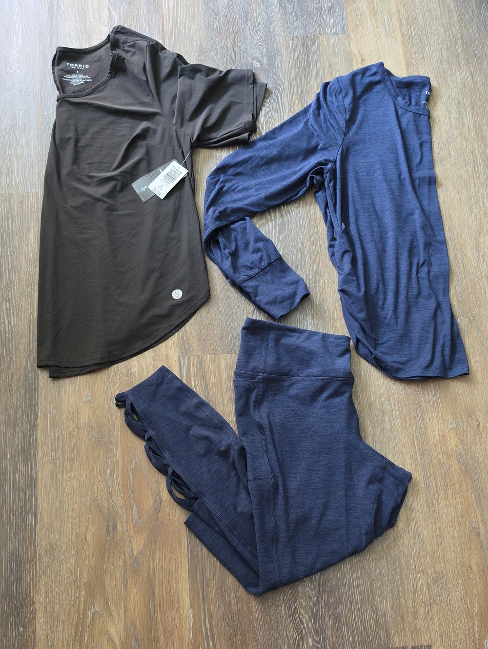 torrid Black Tee with Navy Active Set